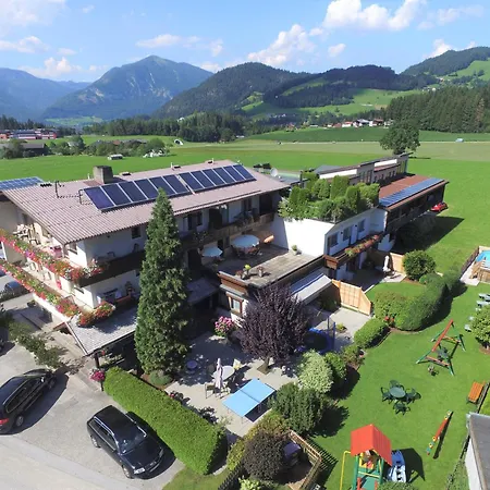 Familiensuite Tirol In *